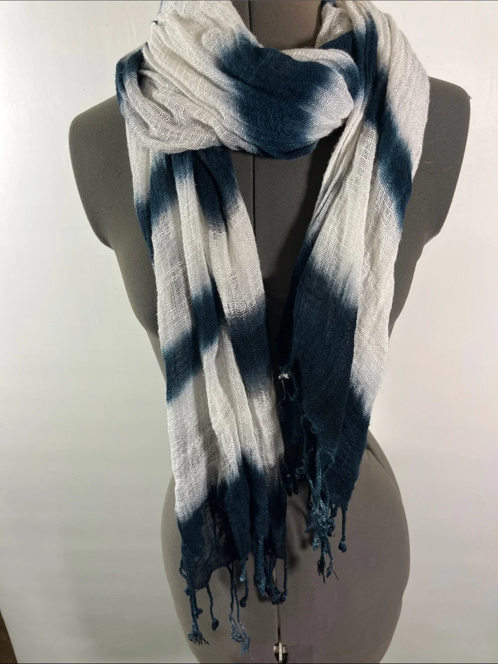 Lightweight Gauge scarf blue & white diagonal tie dye stripes & fringed end